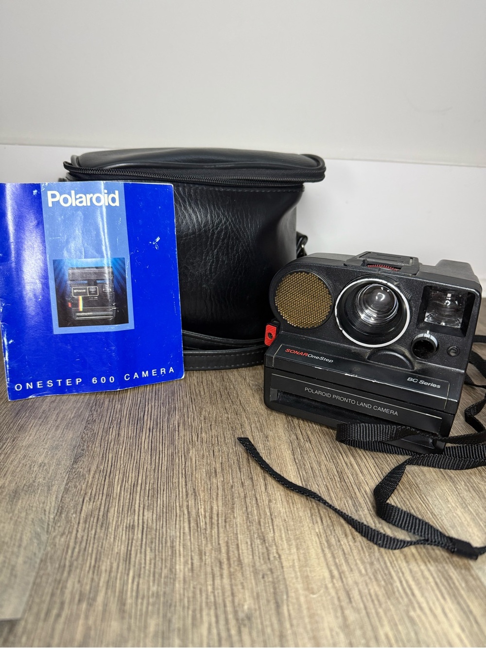 Polaroid Sonar OneStep BC Series Instant Camera Black with Case & Manual